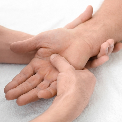 physical-therapy-clinic-hand-pain-relief-agility-physical-therapy-venice-fl